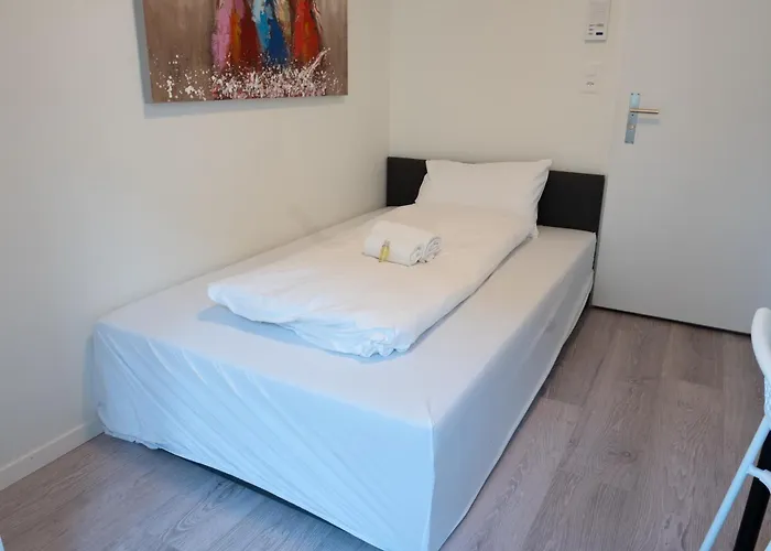 Cozy Urban In The Be-27 *